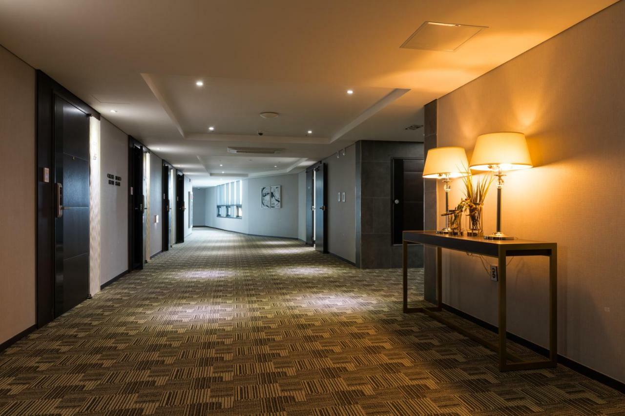 Co-Op City Hotel Harborview Seogwipo Zewnętrze zdjęcie